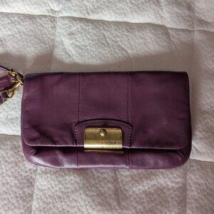 Coach Kristin Purple Leather Flap Wristlet Clutch Bag Gold Hardware